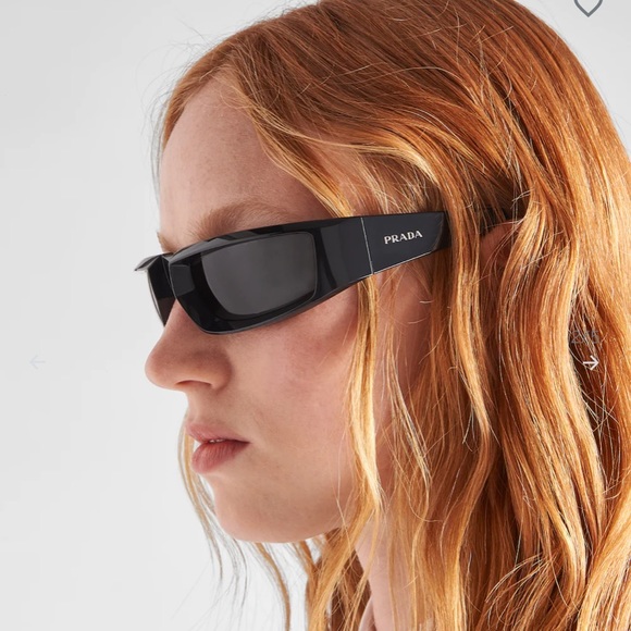 Prada Black Sunglasses - Picture 5 of 13